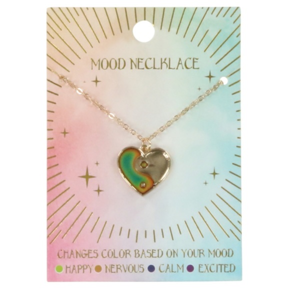 NWT Gold Moon & Star Mood Necklace Change Color Jewelry - Picture 1 of 1